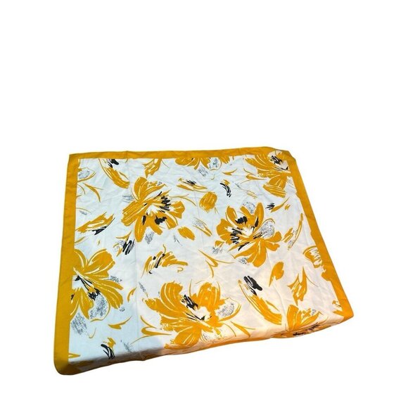 Scarf Made In Italy Yellow, Black And Cream Polyester Pre-Owned. 30 X 30” - Picture 4 of 6